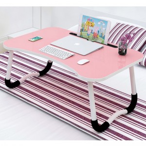 โต๊ะพับคอมพิวเตอร์บนเตียงยู